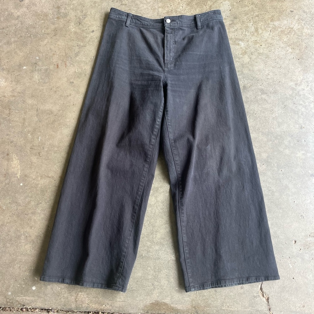 Universal Thread Wide Leg Black size 14 Crop Sailor Jean